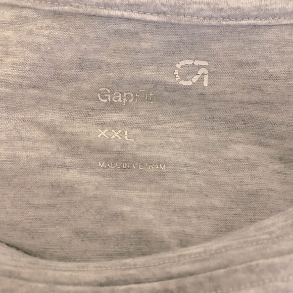 GAP FIT GRAY CROPPED TEE SHIRT SIZE XXL - Picture 2 of 5